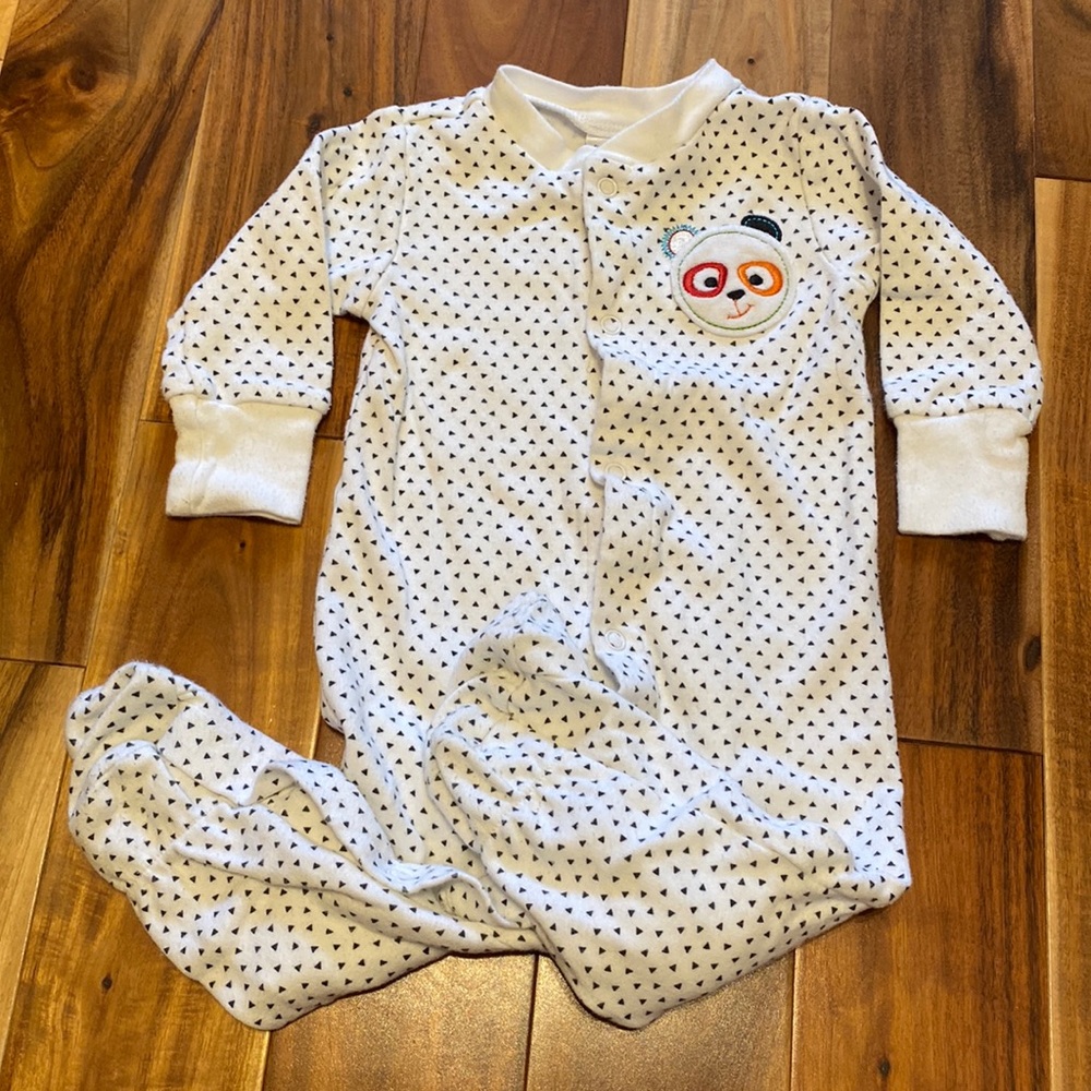 Girl’s Size 3-8 Months Panda Polka Dot First Wish Onesie- Super Cute!
